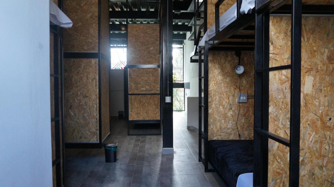 Nativo Hostel Медельїн Екстер'єр фото
