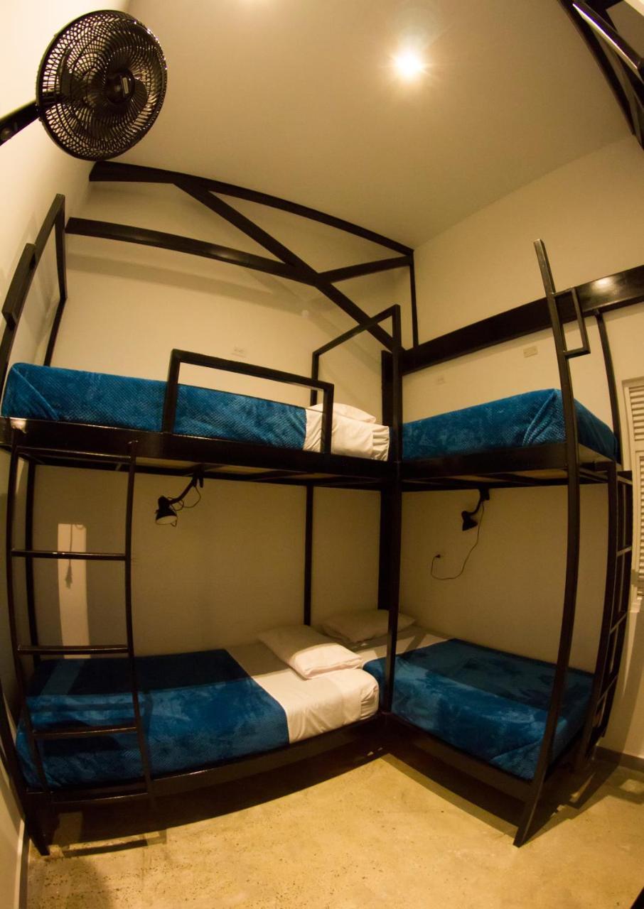 Nativo Hostel Медельїн Екстер'єр фото