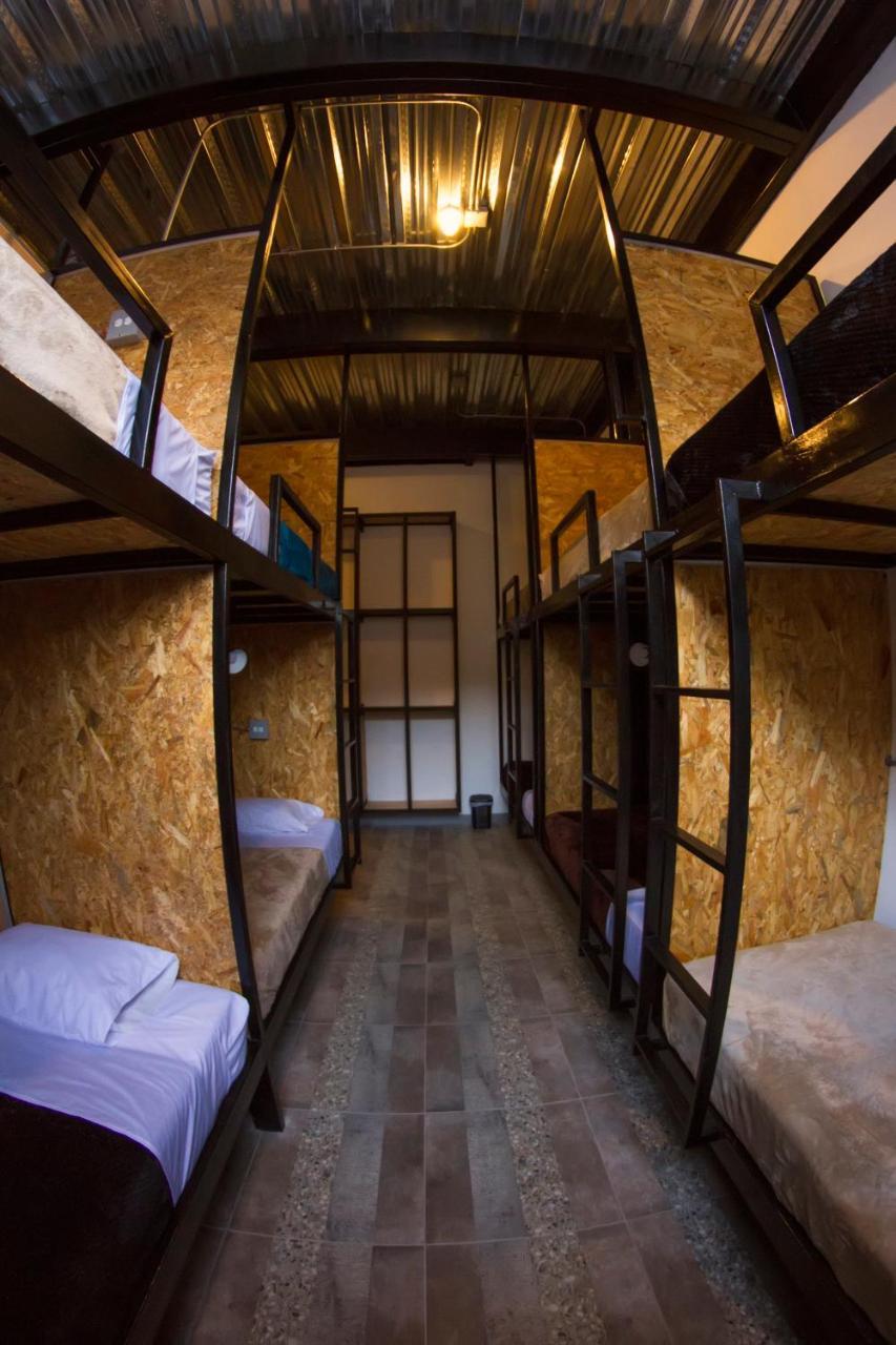 Nativo Hostel Медельїн Екстер'єр фото